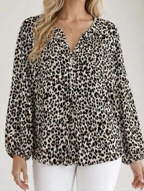 Old Navy Leopard Print V-Neck Long Sleeve Blouse Cream/Black/Brown XL Long Line
